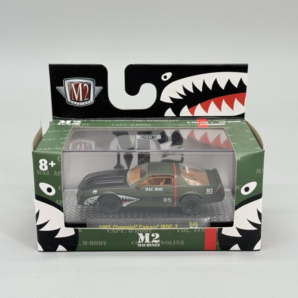 M2 Machines Shark Mouth 1985 Chevrolet Camaro IROC-Z S46 22-38 Diecast Car